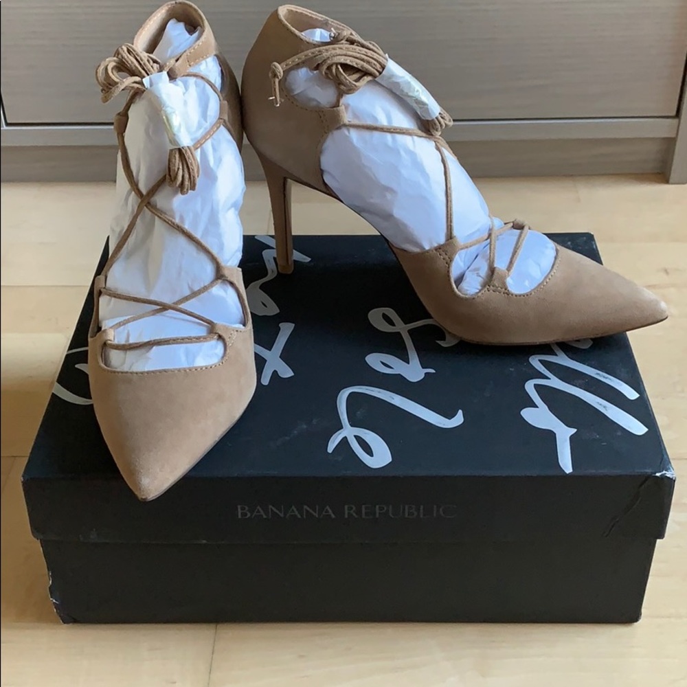 Banana Republic Dakota Heels